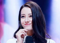 吃瓜娱乐圈迪丽热巴是谁,娱乐圈的瓜中明星