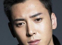 演员韩栋个人资料,影视界多面手，从古装剧小生到实力派演员的蜕变之路