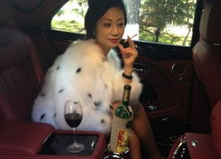 阿城路冰纯生活照,捕捉日常之美